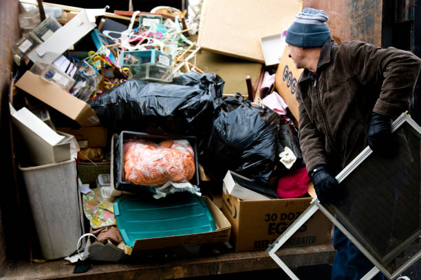 Best Property Management Cleanouts  in Shelton, CT