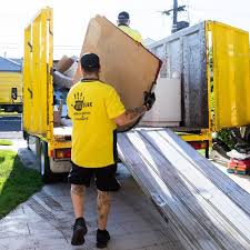 Best Moving and Downsizing Cleanouts  in Shelton, CT
